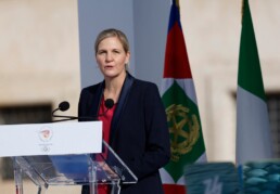Olympics - 2026 Milano-Cortina Winter Olympics - 2026 Milano-Cortina Winter Olympics Flame Lighting Ceremony - Quirinal Palace, Rome, Italy - December 5, 2025 International Olympic Committee (IOC) president Kirsty Coventry gives a speech during the ceremony REUTERS/Remo Casilli
